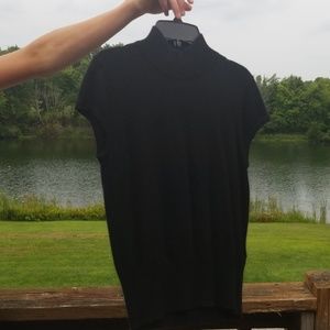 Jones New York sleeveless sweater